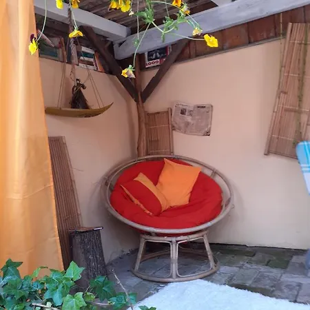 Karikatura Vendeghaz Guest house Szentes
